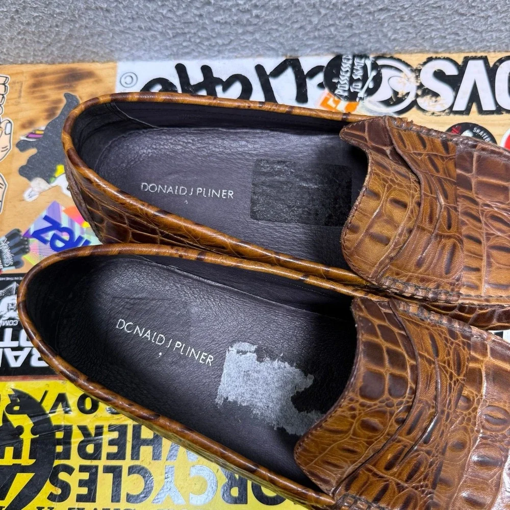 Donald J. Pliner VINCO 2 Crocodile Driving Loafers